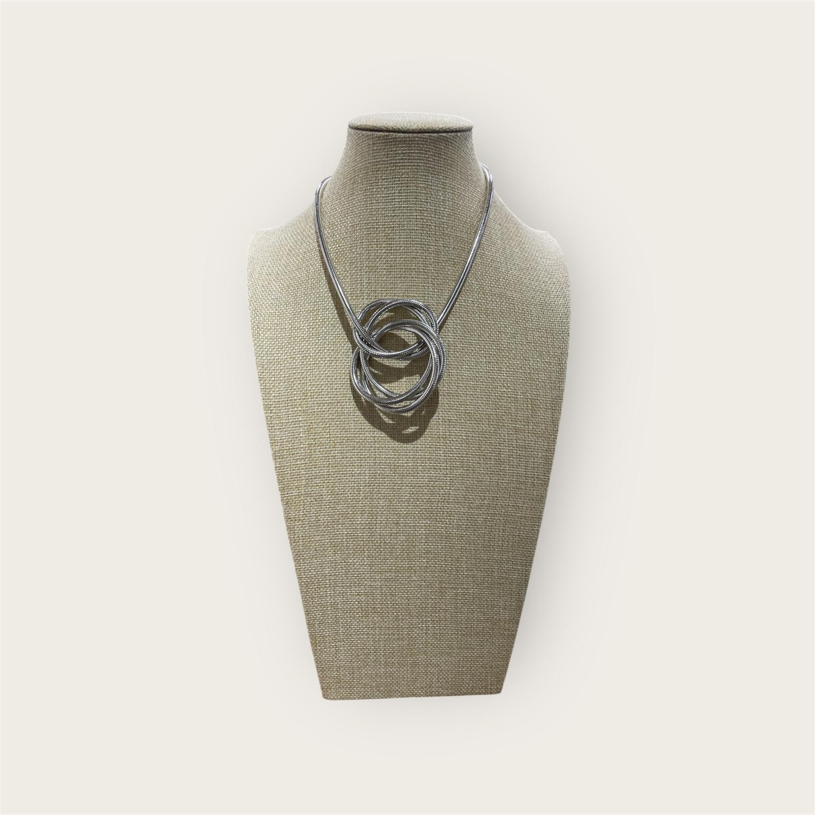 Collana snake