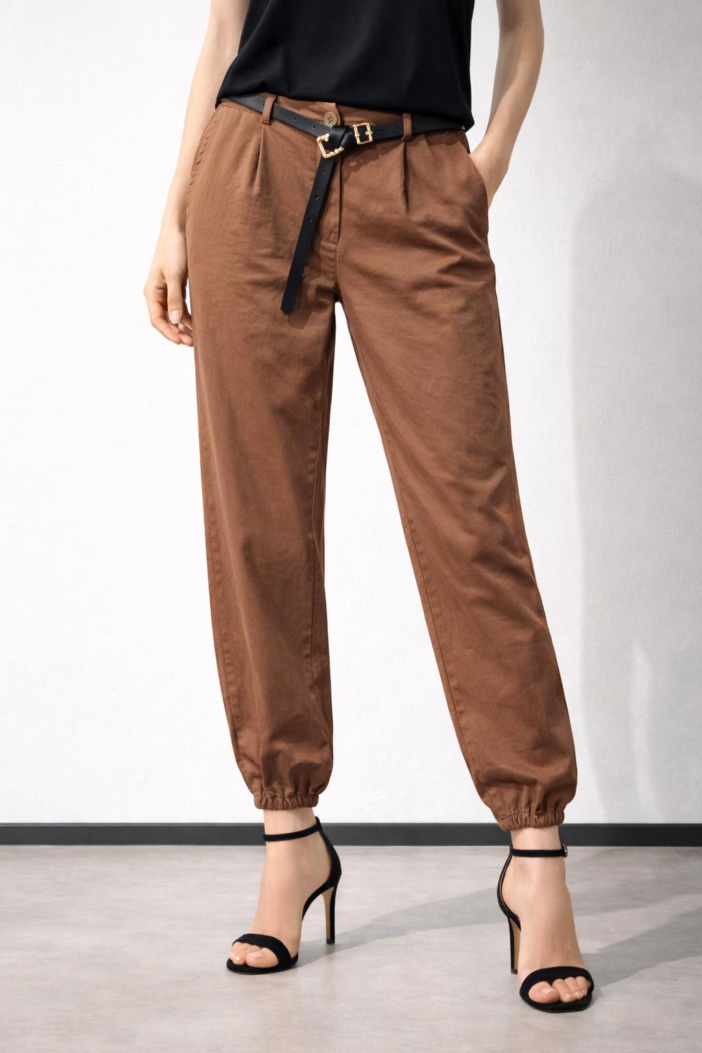 Pantalone con pences