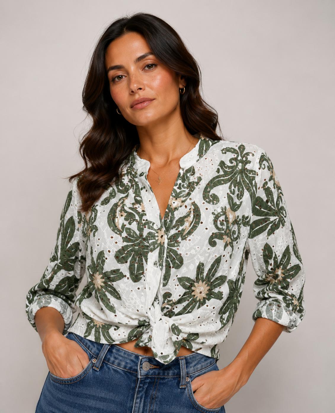 Camicia in sangallo