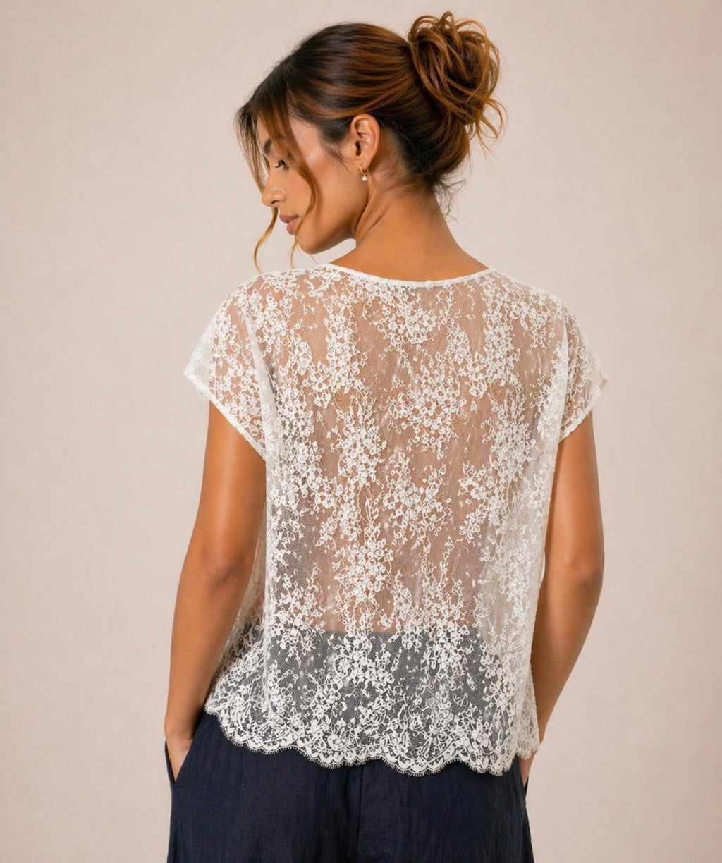 Blusa con pizzo