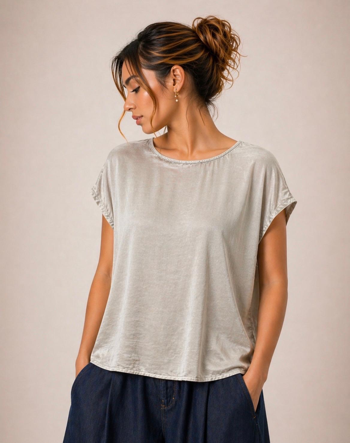 Blusa con pizzo