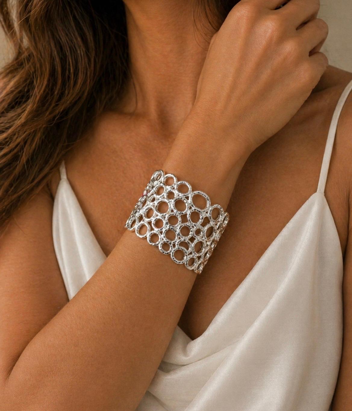 Bracciale rigido