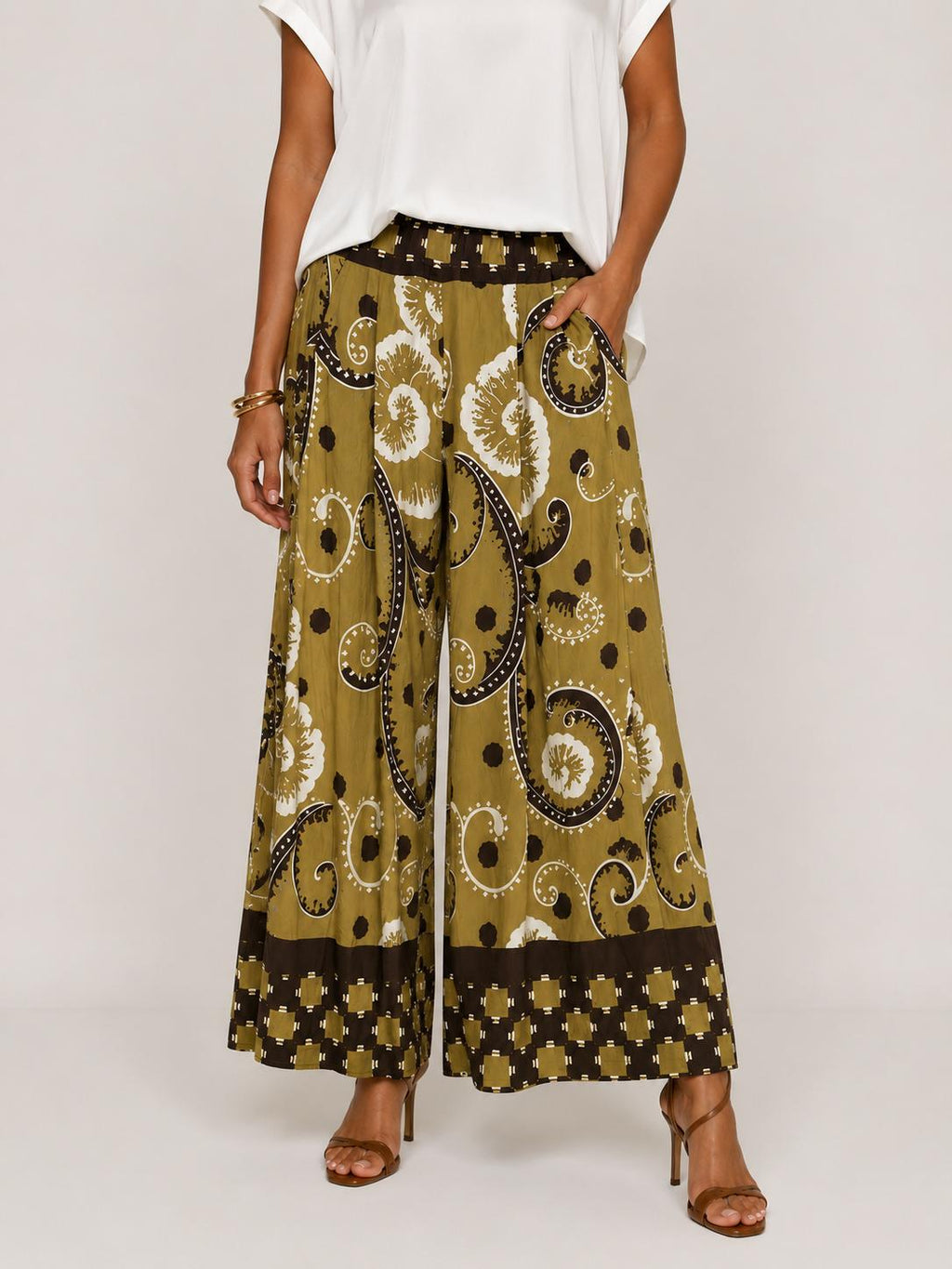 Pantalone ampio